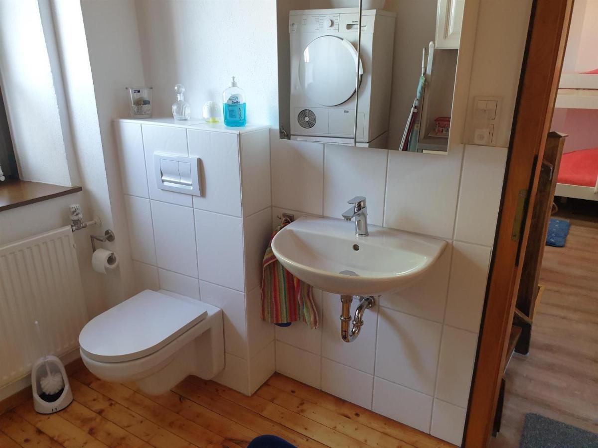 Ferienwohnung Huegelhaus Plütscheid المظهر الخارجي الصورة