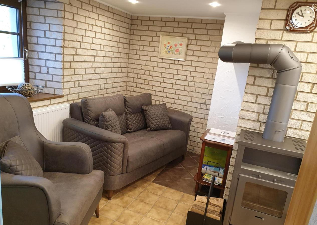 Ferienwohnung Huegelhaus Plütscheid المظهر الخارجي الصورة